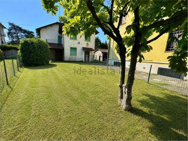 casa indipendente in vendita ad Imola
