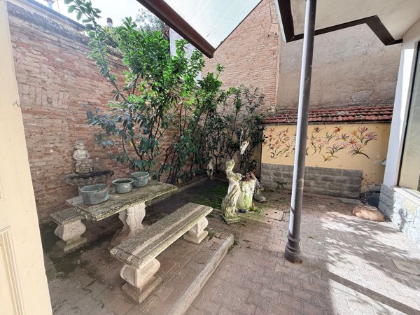appartamento in vendita ad Imola in zona Centro Storico
