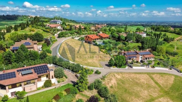 terreno edificabile in vendita ad Imola in zona Ponticelli