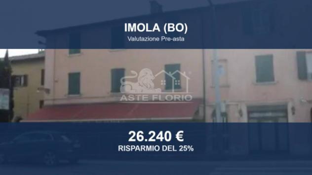 negozio in vendita ad Imola