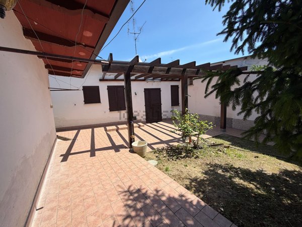casa indipendente in vendita ad Imola