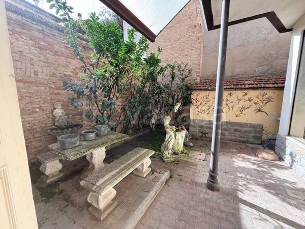 appartamento in vendita ad Imola in zona Centro Storico