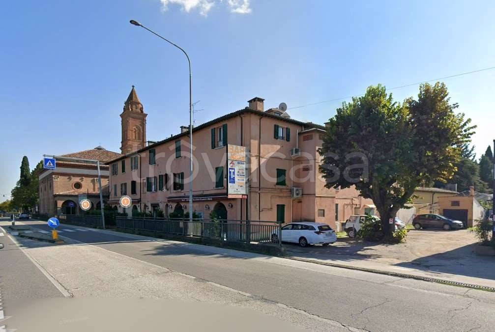 appartamento in vendita ad Imola in zona Piratello