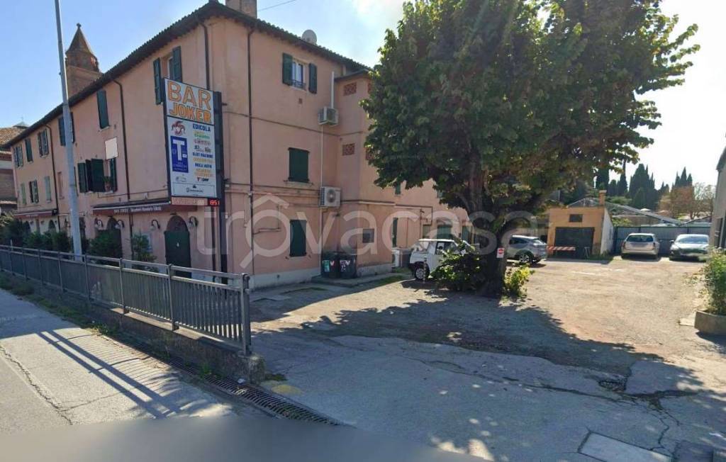 appartamento in vendita ad Imola in zona Piratello