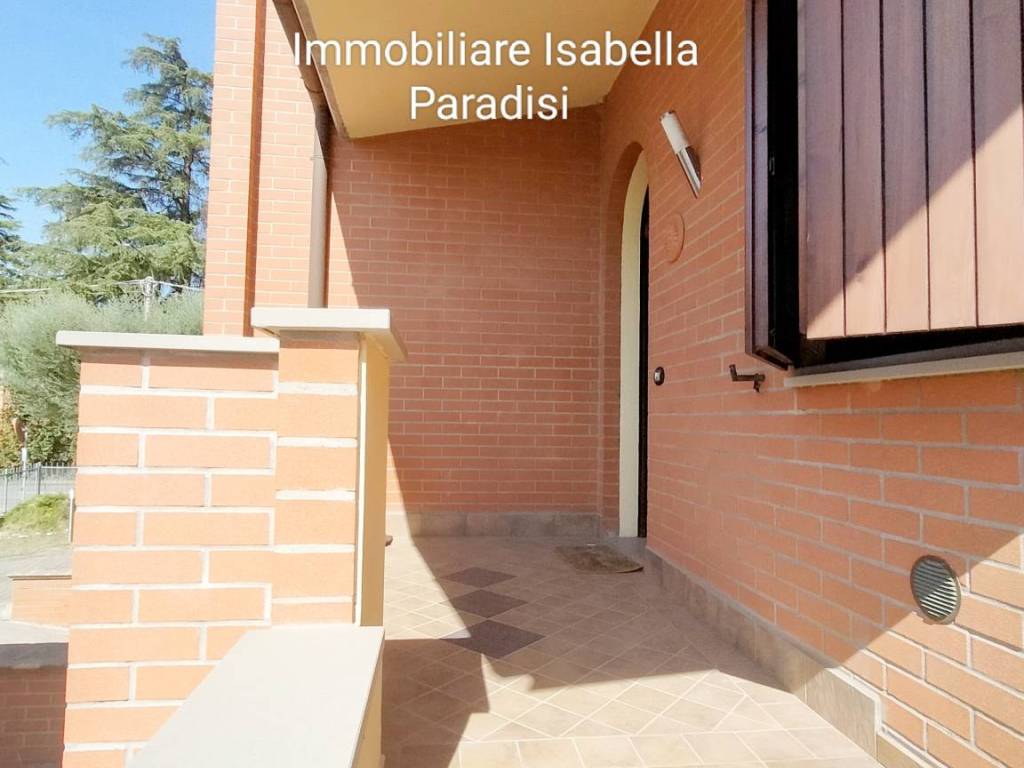 casa indipendente in vendita ad Imola in zona San Prospero