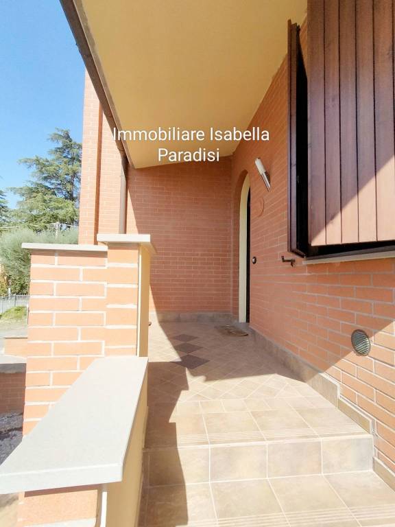 casa indipendente in vendita ad Imola