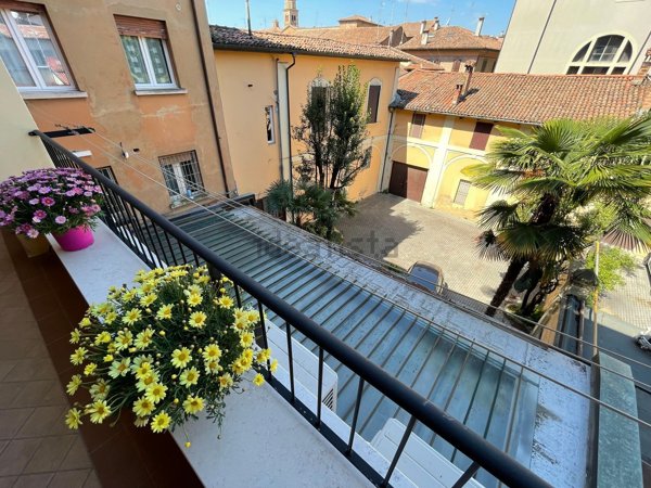 appartamento in vendita ad Imola in zona Centro Storico