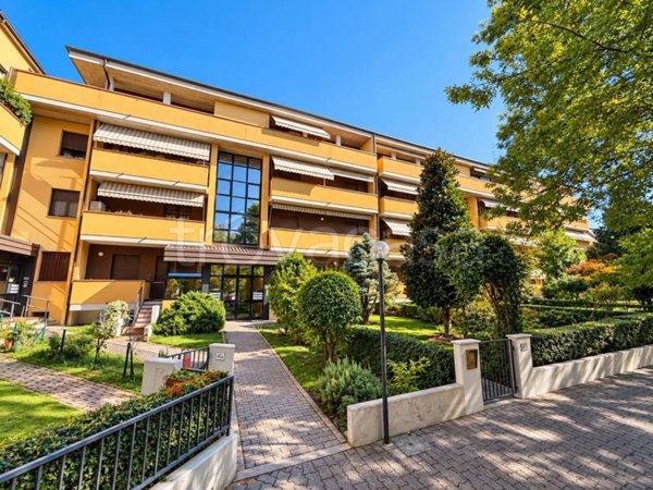 appartamento in vendita ad Imola in zona Centro Storico