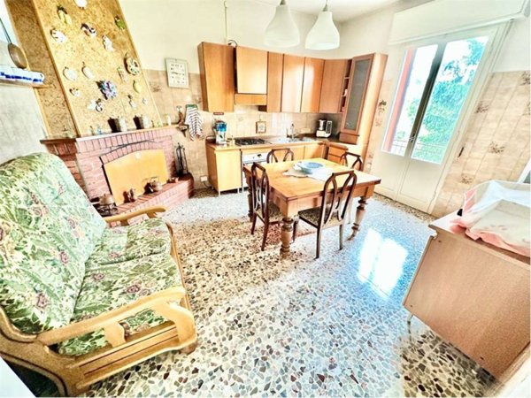 casa indipendente in vendita ad Imola