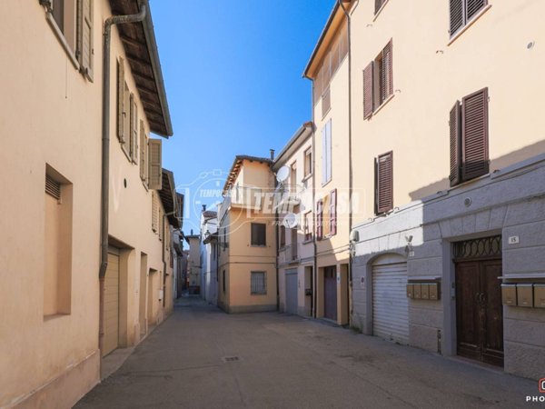 appartamento in vendita ad Imola in zona Centro Storico