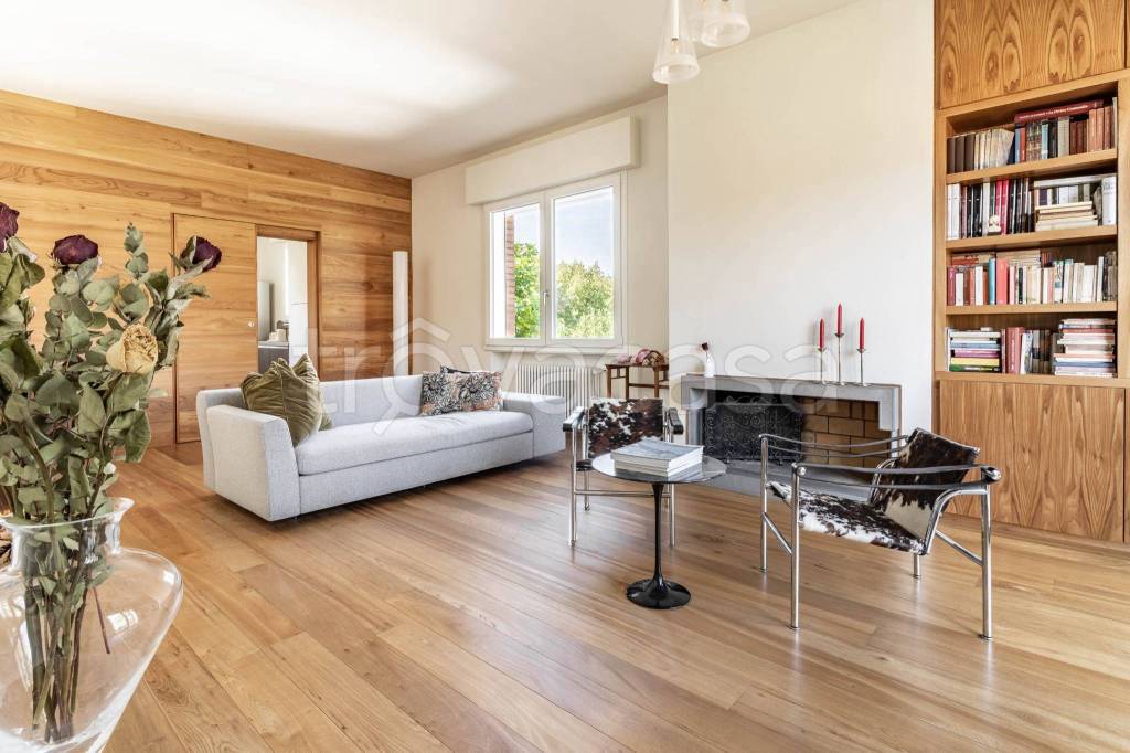 casa indipendente in vendita ad Imola