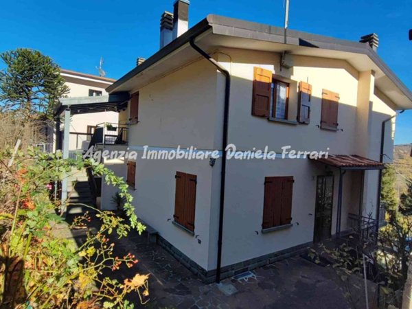 casa indipendente in vendita a Lizzano in Belvedere