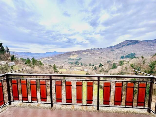 appartamento in vendita a Lizzano in Belvedere
