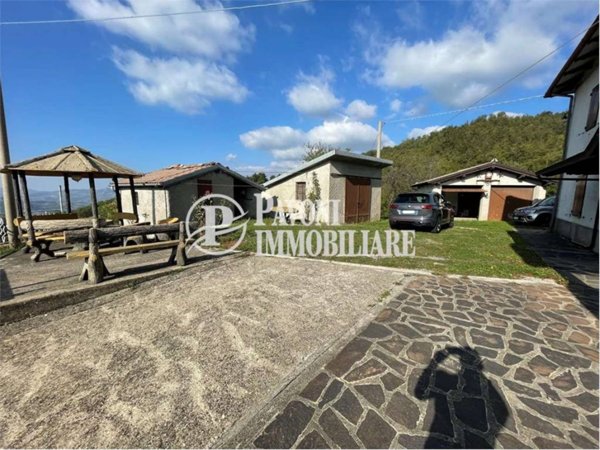 casa indipendente in vendita a Lizzano in Belvedere