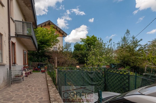 appartamento in vendita a Lizzano in Belvedere in zona Vidiciatico