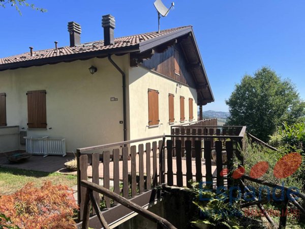appartamento in vendita a Lizzano in Belvedere in zona Vidiciatico