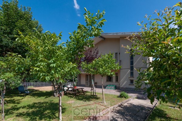 appartamento in vendita a Lizzano in Belvedere in zona Vidiciatico