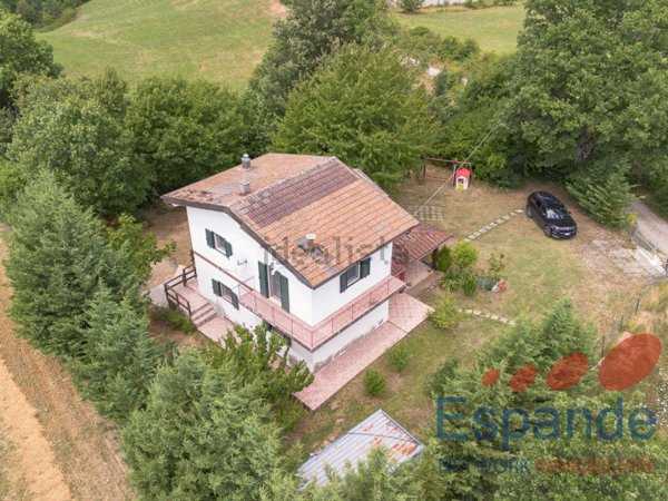 appartamento in vendita a Lizzano in Belvedere in zona Rocca Corneta
