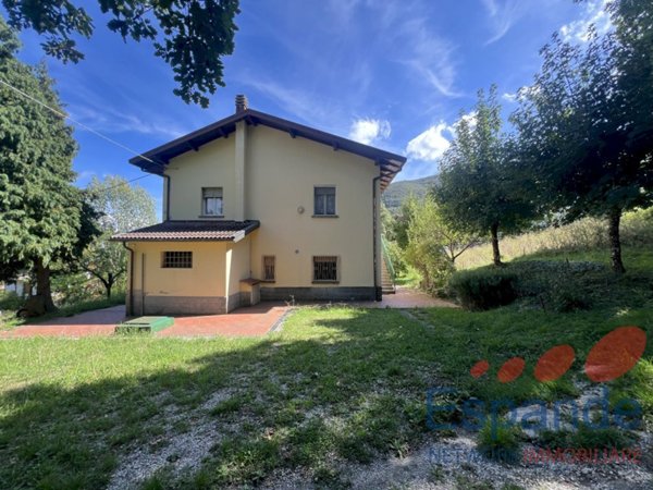 casa indipendente in vendita a Lizzano in Belvedere