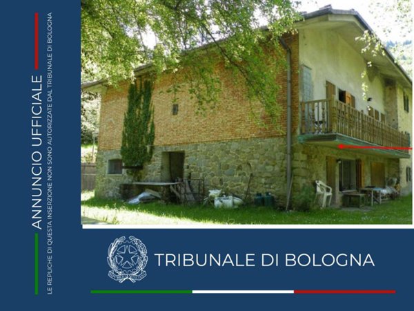 casa indipendente in vendita a Lizzano in Belvedere in zona Vidiciatico