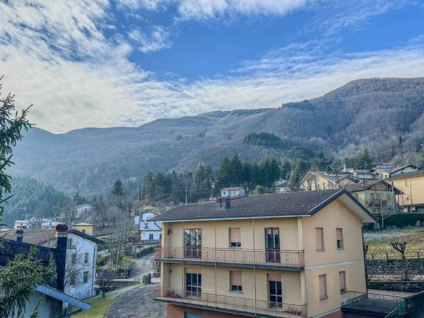 appartamento in vendita a Lizzano in Belvedere in zona Vidiciatico