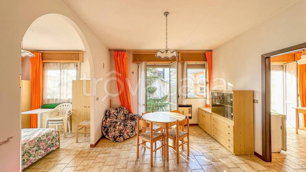 appartamento in vendita a Lizzano in Belvedere in zona Vidiciatico