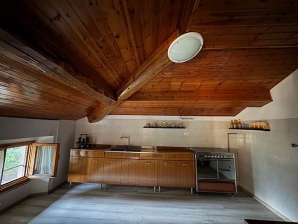 appartamento in vendita a Lizzano in Belvedere in zona Querciola