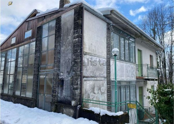 appartamento in vendita a Lizzano in Belvedere