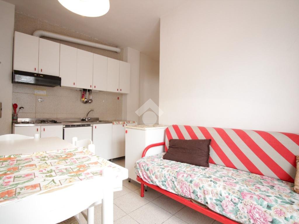 appartamento in vendita a Lizzano in Belvedere in zona Vidiciatico