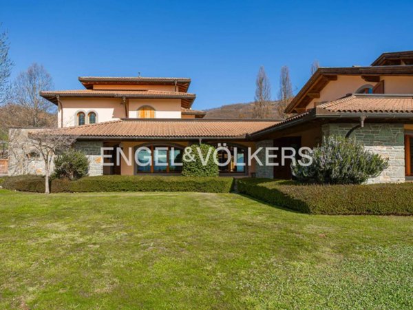 casa indipendente in vendita a Lizzano in Belvedere in zona Gabba