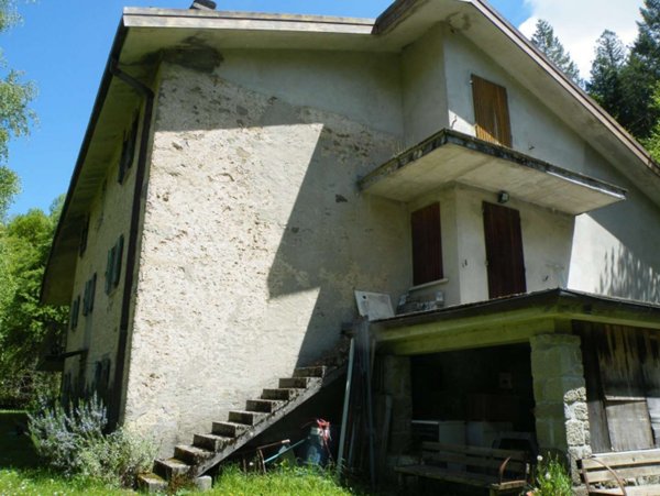 casa indipendente in vendita a Lizzano in Belvedere