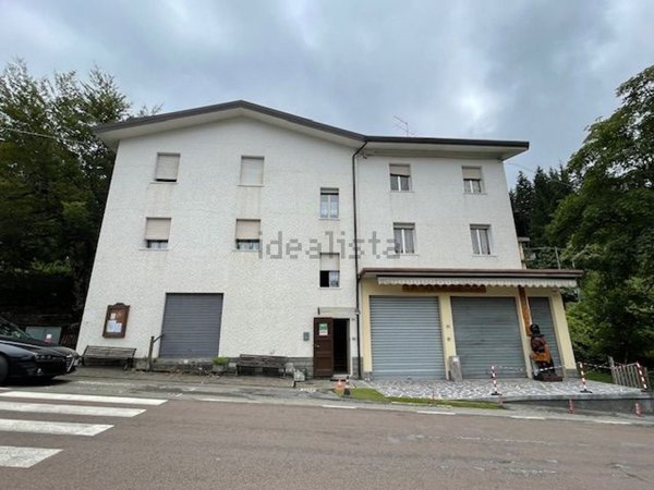 appartamento in vendita a Lizzano in Belvedere in zona La Cà