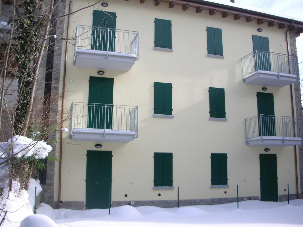 appartamento in vendita a Lizzano in Belvedere in zona Vidiciatico