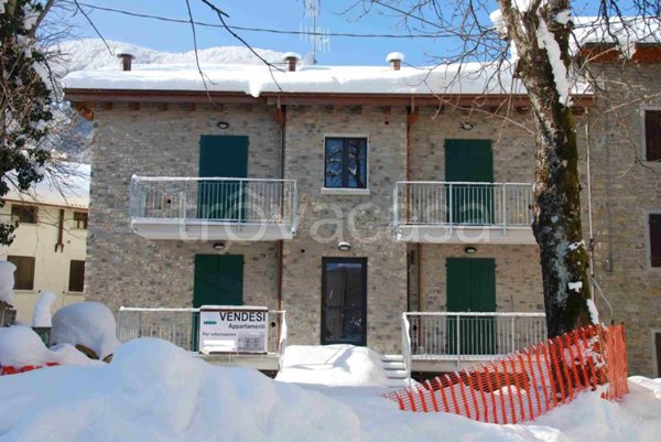 appartamento in vendita a Lizzano in Belvedere in zona Vidiciatico