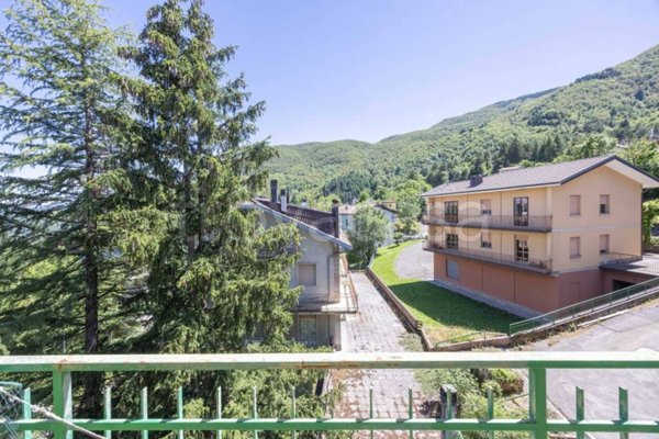 appartamento in vendita a Lizzano in Belvedere in zona Vidiciatico