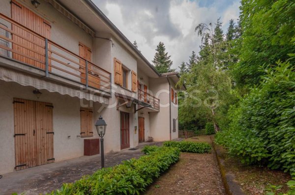 appartamento in vendita a Lizzano in Belvedere in zona Vidiciatico