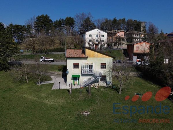 casa indipendente in vendita a Lizzano in Belvedere in zona Querciola