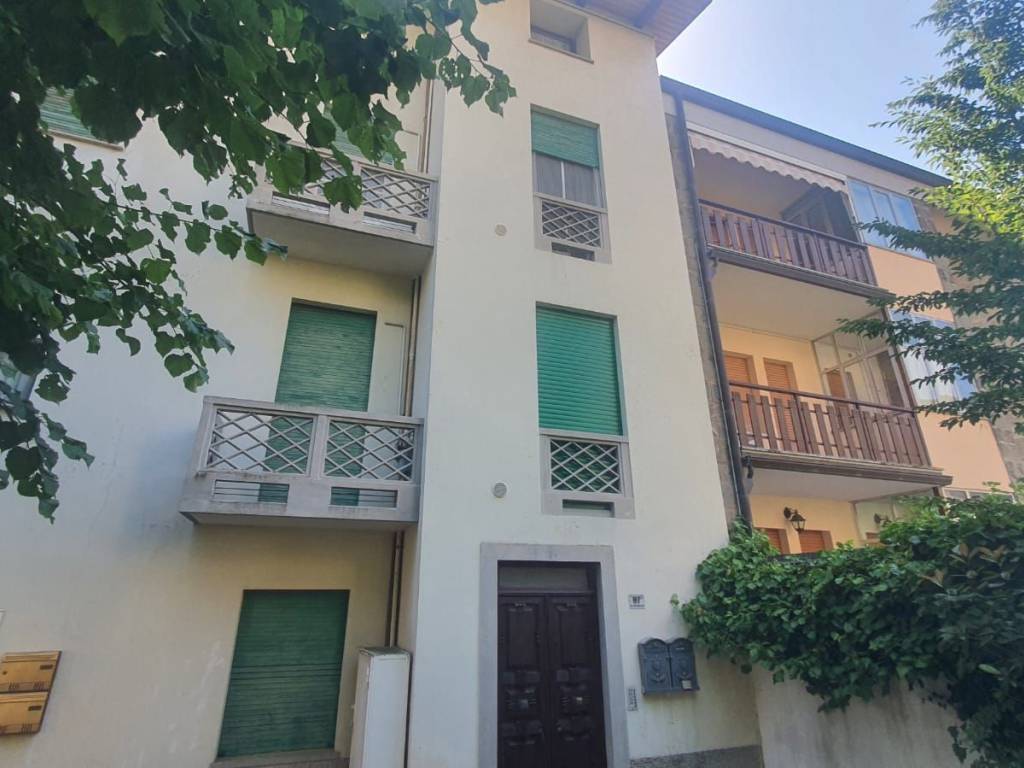 appartamento in vendita a Lizzano in Belvedere