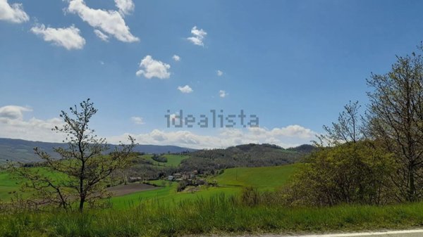 appartamento in vendita a Loiano in zona Quinzano