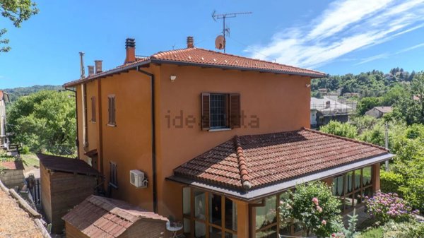 casa indipendente in vendita a Loiano in zona Sabbioni