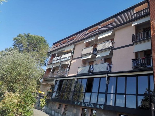 intera palazzina in vendita a Loiano