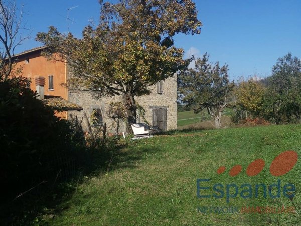 casa indipendente in vendita a Loiano