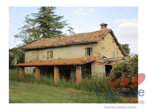 casa indipendente in vendita a Loiano