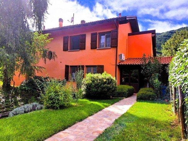 casa indipendente in vendita a Loiano