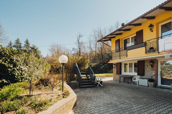 casa indipendente in vendita a Loiano