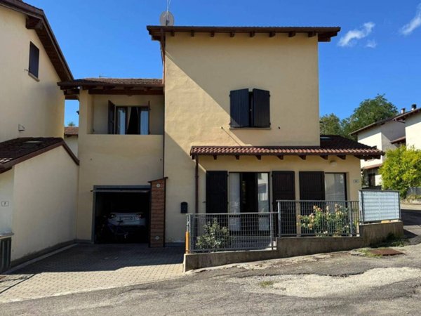 casa indipendente in vendita a Loiano in zona Sabbioni