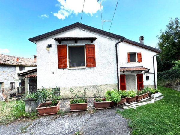 casa indipendente in vendita a Loiano