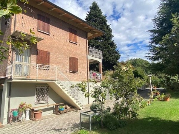 casa indipendente in vendita a Loiano