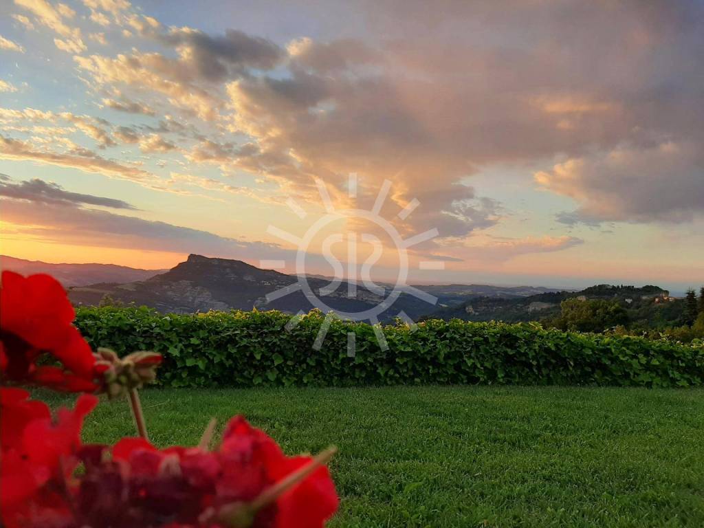 casa indipendente in vendita a Loiano