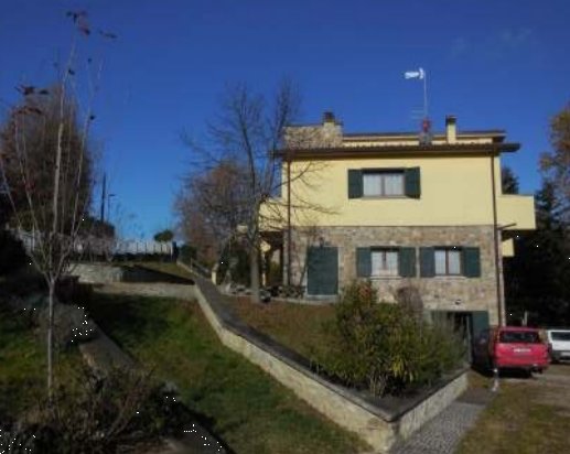 casa indipendente in vendita a Loiano